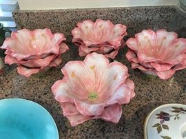 Lots of dishes, she shopped thru Horchow catalog