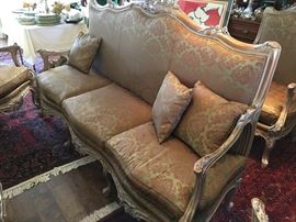 Sofa with 4 matching chairs 