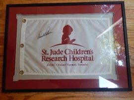 Arnold Palmer autographed pin flag, framed. St. Jude's PGA Tour event