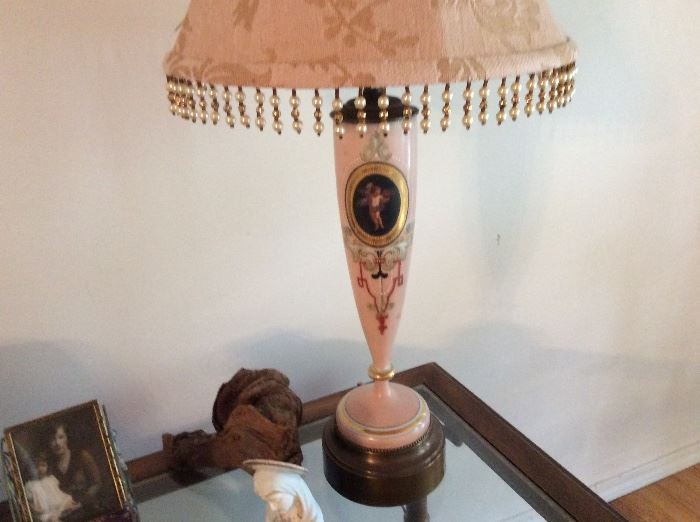 Victorian case glass and hand painted enamel lamp