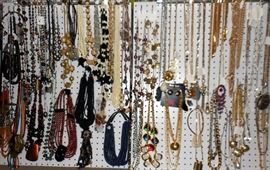 Bone Necklaces; Chain Type Necklaces