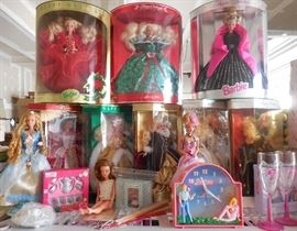 Holiday Barbie Dolls & Vintage Tressy Doll; Vintage Barbie Clock