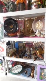 Couroc & Pigeon Forge; Onyx Chess Set