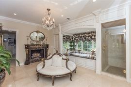 Christopher Guy - 4 seater settee, AMAZING!