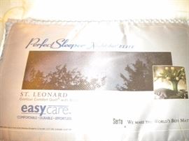 Serta kingsize mattress and box spring pillow top vacuumed weekly