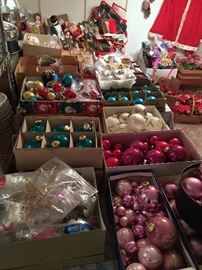 Lots of vintage Christmas