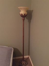 floor lamp