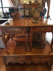 Ethan Allen coffee table & 2 lamp tables