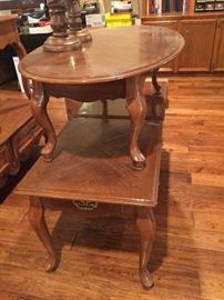 coffee table & 2 lamp tables