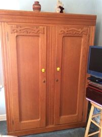 Oak Antique Wardrobe