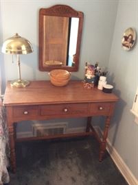 Antique Vanity Table