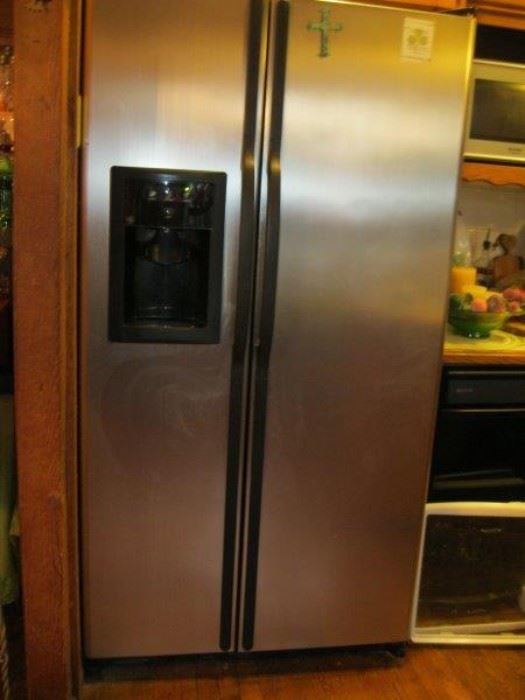 Stainless Front Refrigerator