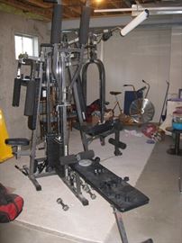 Extensive workout machine