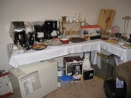 Kitchen appliances, humidifier, Cuisinart, glass fireplace screens