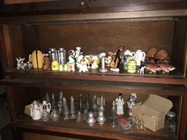 Approx 100 pairs of vintage salt and pepper shakers