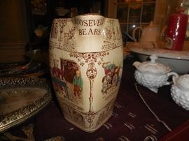 Buffalo pottery no chips or cracks 