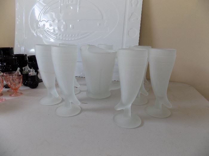 Antique Frosted Pitcher and Horn Glasses Indiana Glass