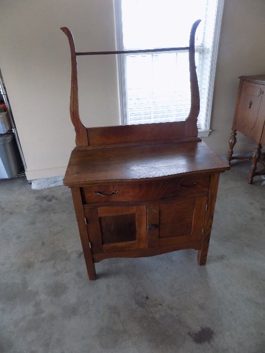 Antique Wash Stand with Towel Rack