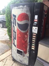 working pepsi vending machine