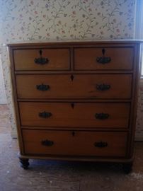 ANTIQUE DRESSER 