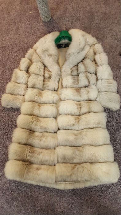 1950's fur coat - size 8   $100