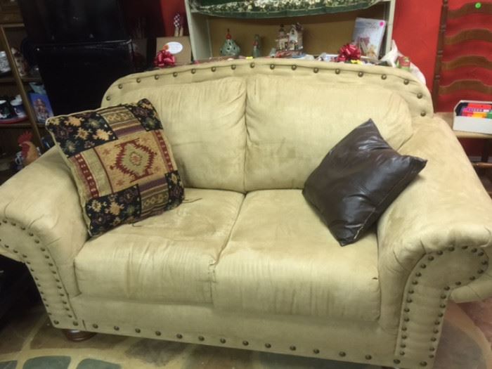 Butter suede Love Seat with Nail decor