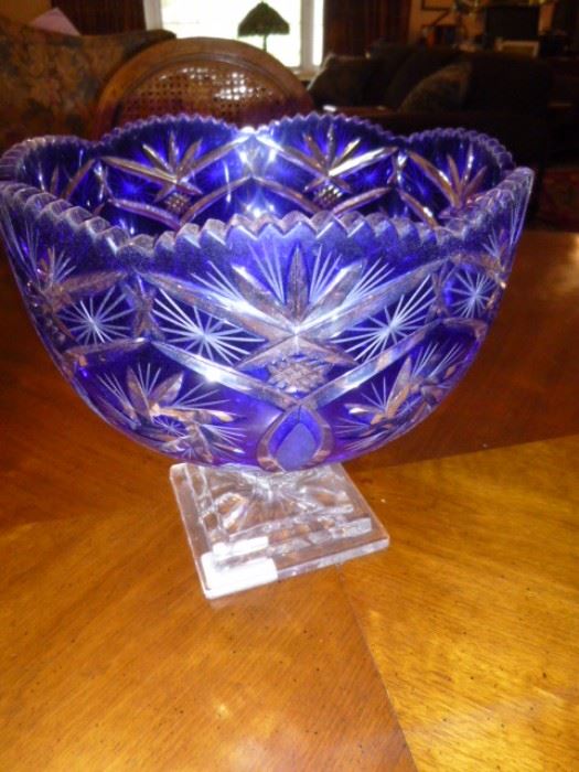 LARGE COBALT BLUE CUT TO CLEAR CRYSTAL BOWL