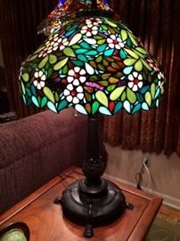 DALE TIFFANY FLOWER TABLE LAMP