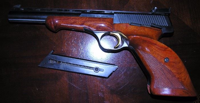 Browning Medalist Semi-Automatic 22