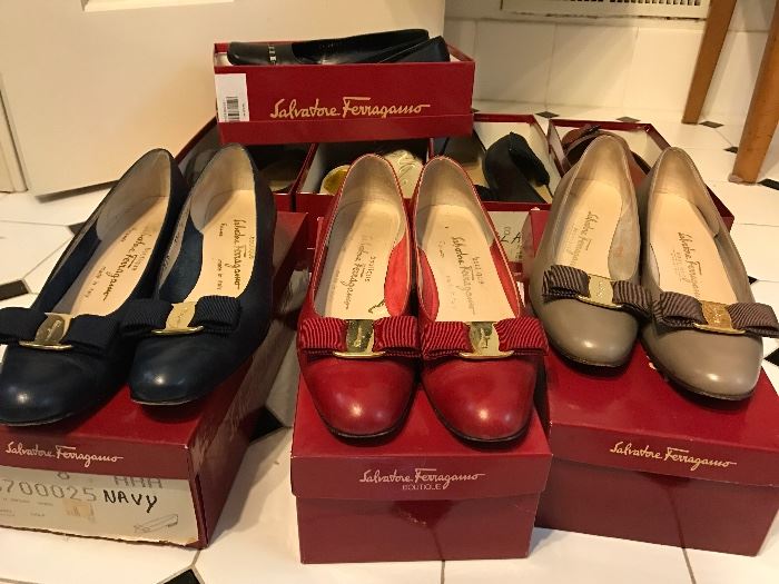 Ladies Salvatore Ferragamo shoes, size 8 narrow 