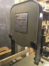 Grizzly Bandsaw