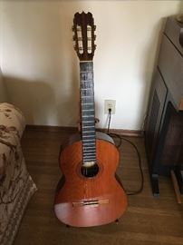 Hernandis Classical 1A Guitar