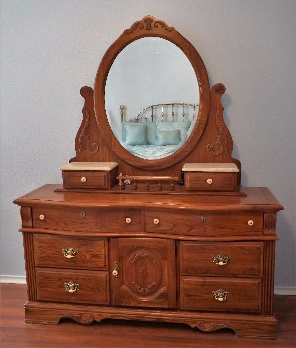 Nice Oak dresser by Vaughan of Virginia
