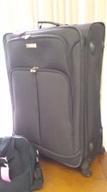 LUGGAGE GALORE....SEE PICS!!!  ALL KINDS OF BAGS...GREAT PRICES ON HIGH-END LUGGAGE!  (WE EVEN HAVE A FEW THAT ARE $10!)
