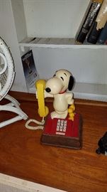 Snoopy Push Button Wire Telephone
