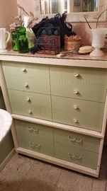 Mid Century Modern Chest of Drawers