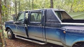 1995 Ford 250 with Deisel Engine Needs LOVE