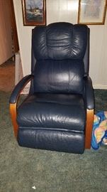 1 of 2 Blue Leather Lazy Boy Recliners