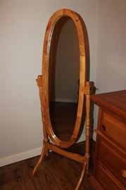 stand alone full length mirror