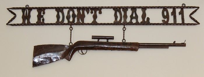 4' long Texas gun sign