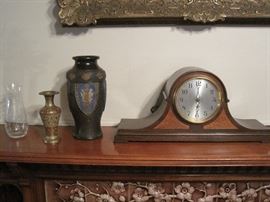 mantle clock