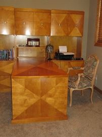 2 SIDED OFFICE UNIT DESK & BOOKCASES