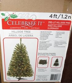 4 FT CHRISTMAS TREE NEW IN BOX