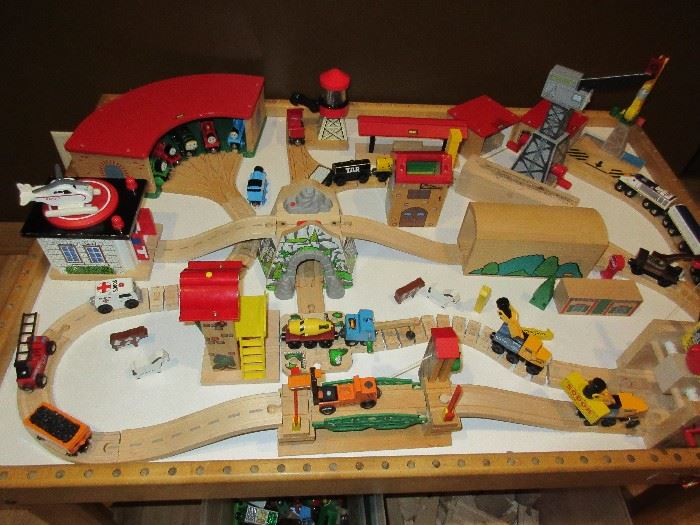 BRIO TABLE - TRACK - AND BINS FULL OF ACCESSORIES ALL SOLD AS A SET.  