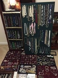 Necklaces, pins, bracelets