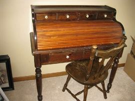 roll top desk, good project for painting
