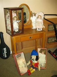 vanity and dolls and pinnochio