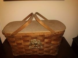 Vintage Eagle Picnic Basket