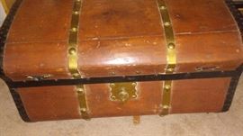 Vintage Chest