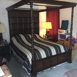 Weiss Bedroom Suite Bed
